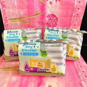 (3) Johnson's Baby Tiny Traveler Gift Set NIB